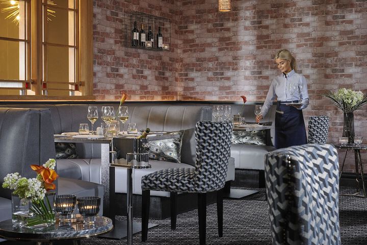 Dining Photos