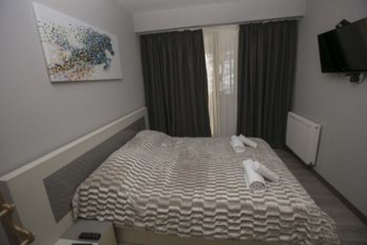 Room 34 of 43