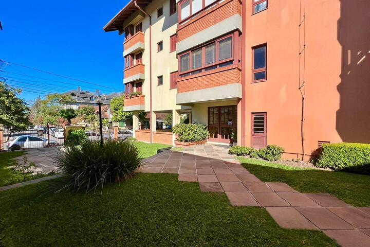 Hotel 5 of 33