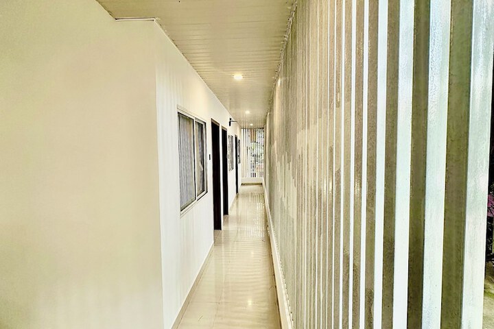 Hotel StayBird - Cove Kharadi