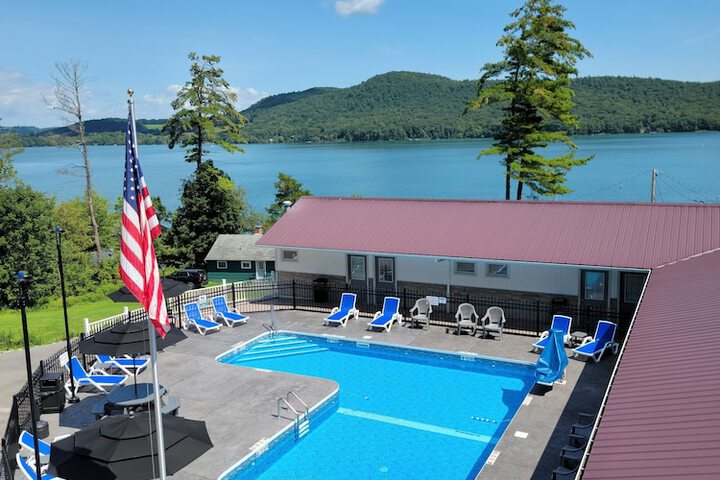 Pool 57 of 83