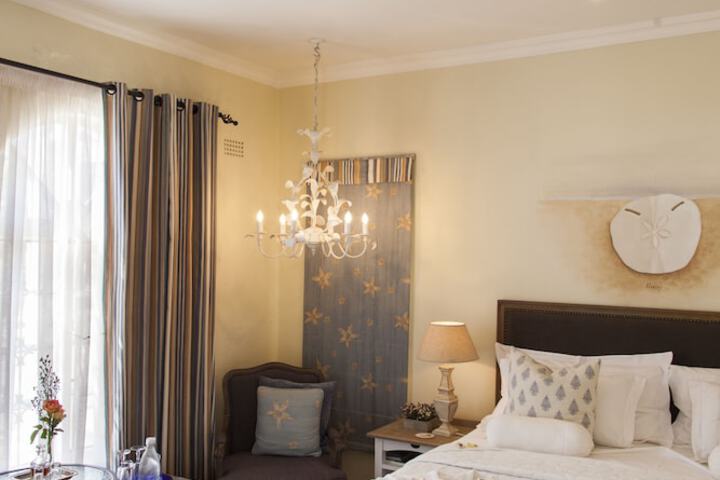 Room 7 of 84