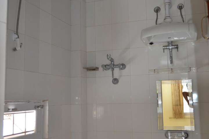 Room 20 of 35