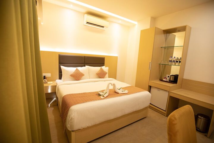 Room 12 of 41