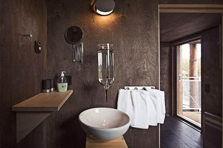 Bathroom Interior Photo