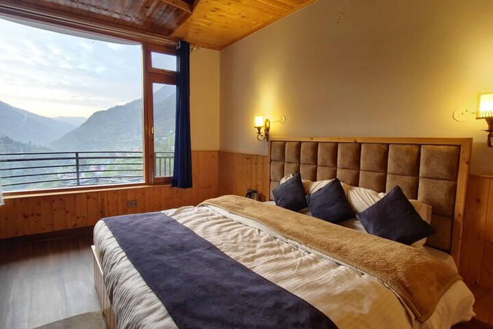 Room 14 of 27