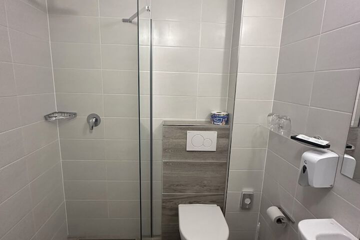 Room 30 of 45