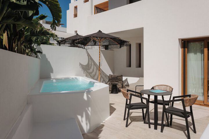 Terrace/Patio 42 of 68