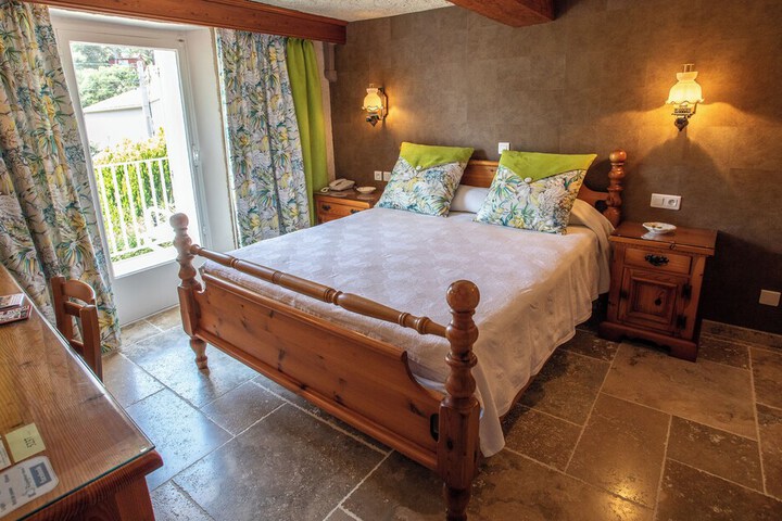 Room 20 of 97