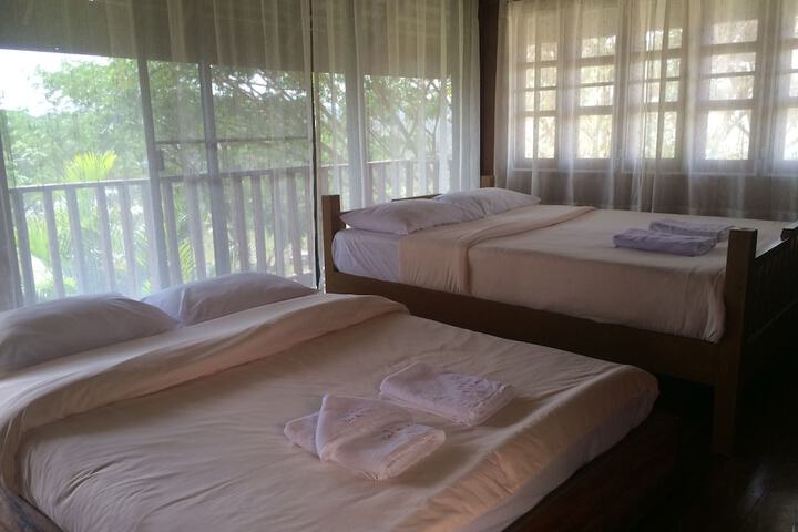 Room 4 of 71