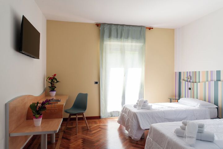 Room 8 of 46