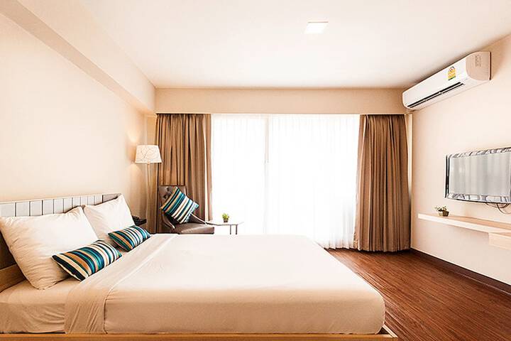 Room 7 of 49