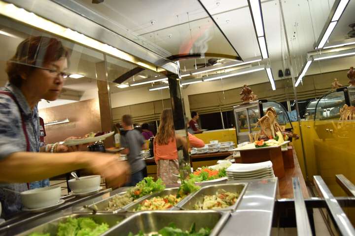 Dining 123 of 210