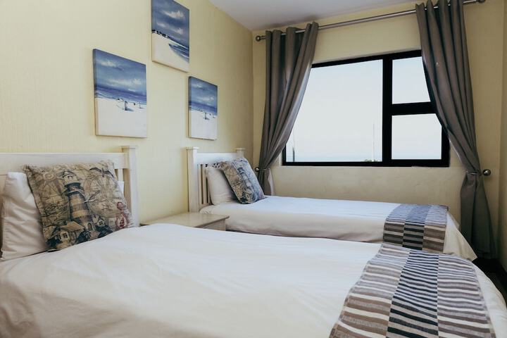 Room 33 of 131