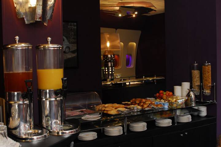 Breakfast/Coffee Service 50 of 59
