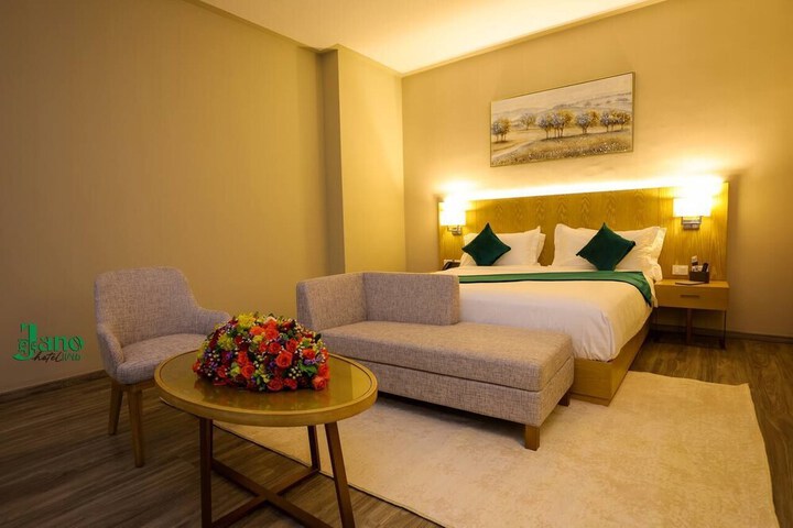 Room 10 of 57