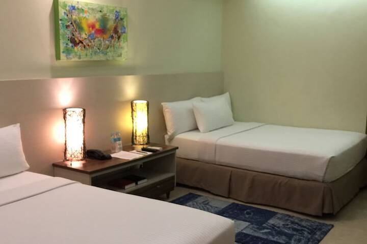 Room 6 of 43