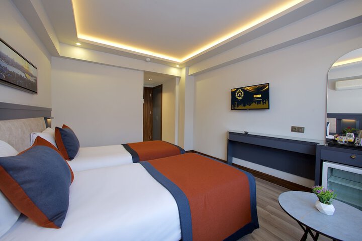 Suite Room