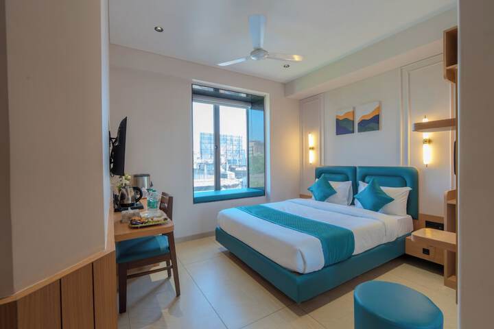 Room 10 of 48