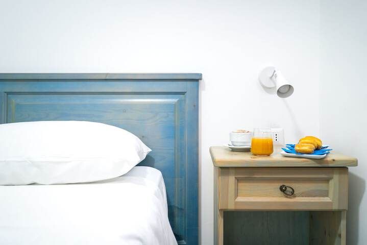 Room 15 of 140