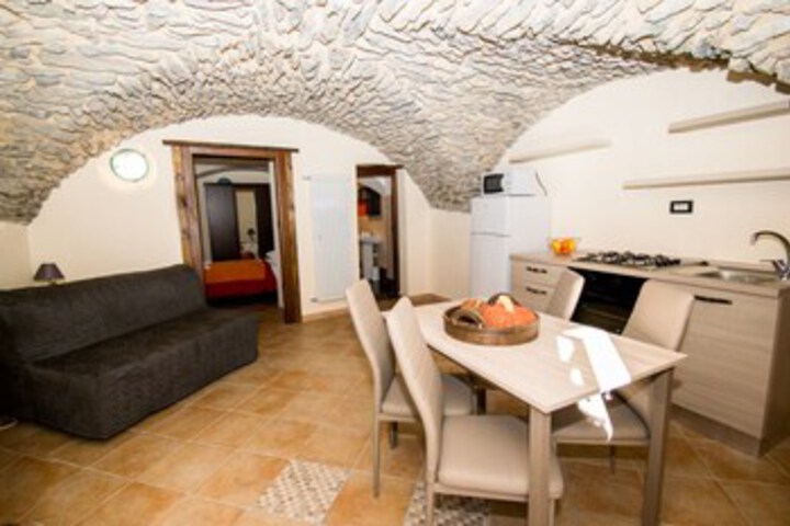 Room 15 of 27