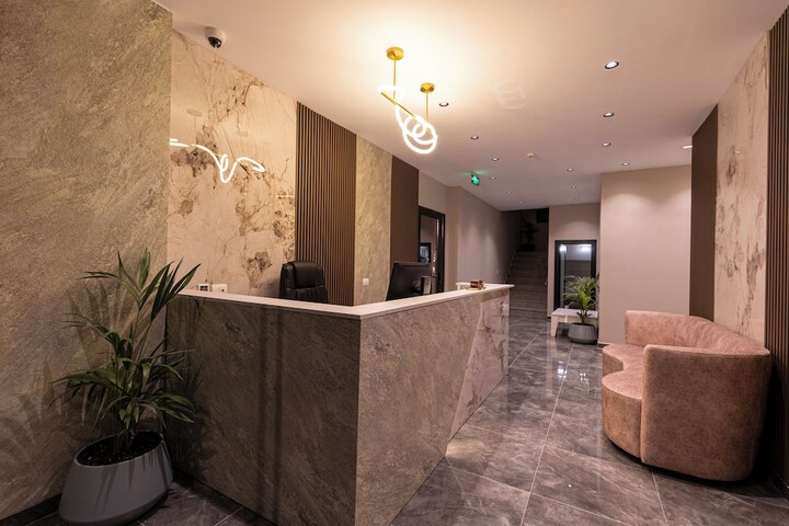 Hotel Interior 4 of 95