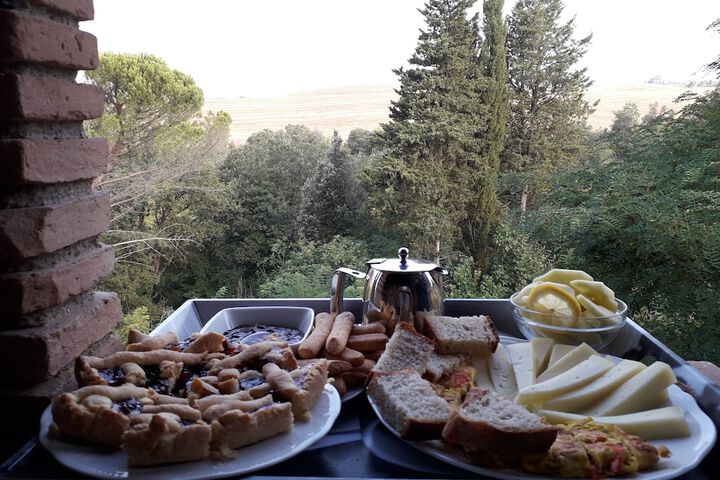 Breakfast/Coffee Service 29 of 55