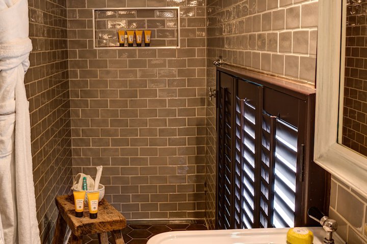 Bath Interior
