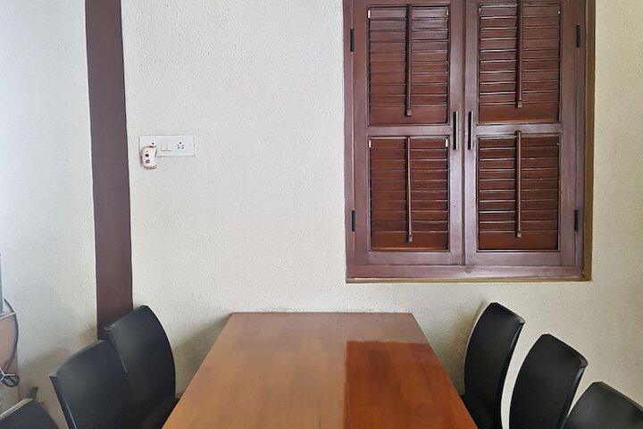 Dining Photos
