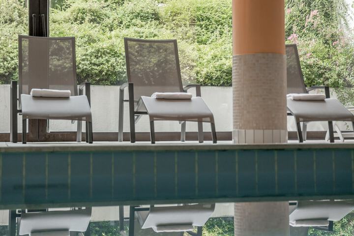Pool 28 of 56