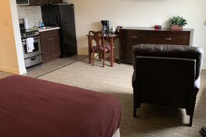 Room 76 of 297