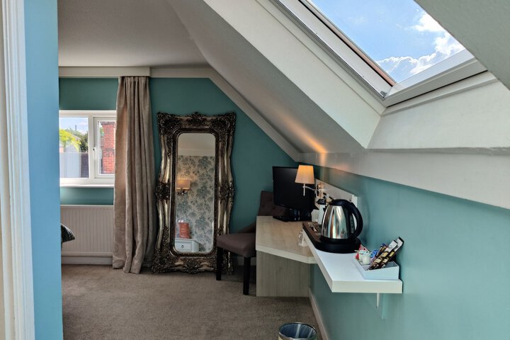 Room 40 of 81
