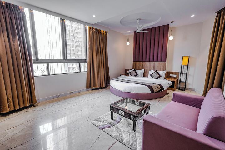 Room 51 of 156