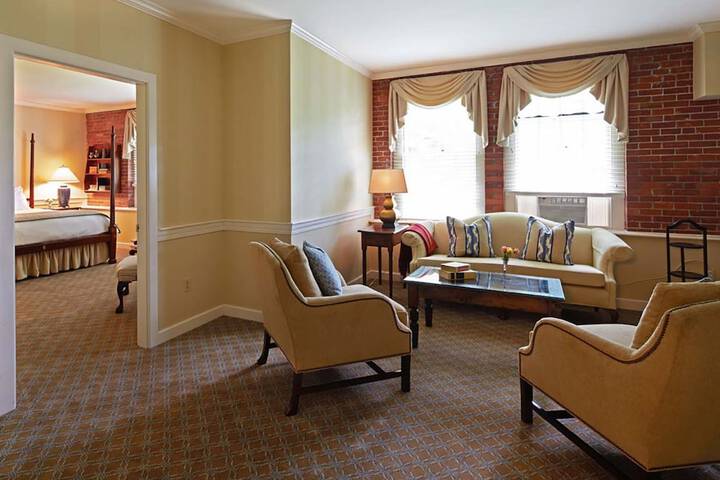 Room 10 of 39