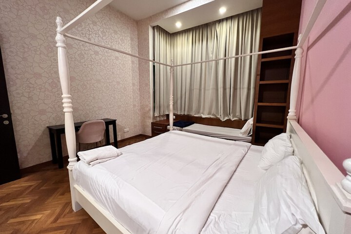 Room 22 of 59