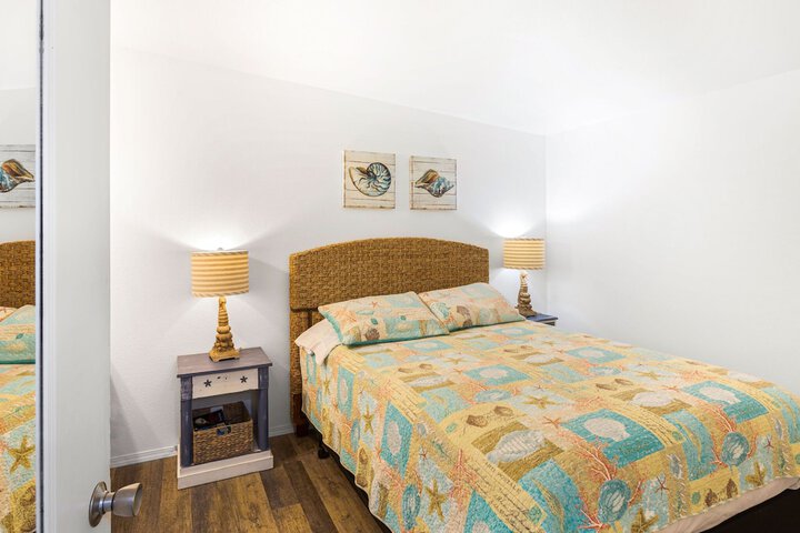 Room 17 of 22