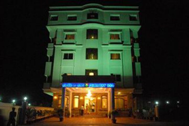 Hotel 10 of 21