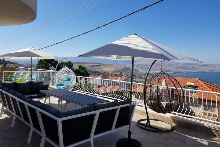 Sundeck 51 of 53