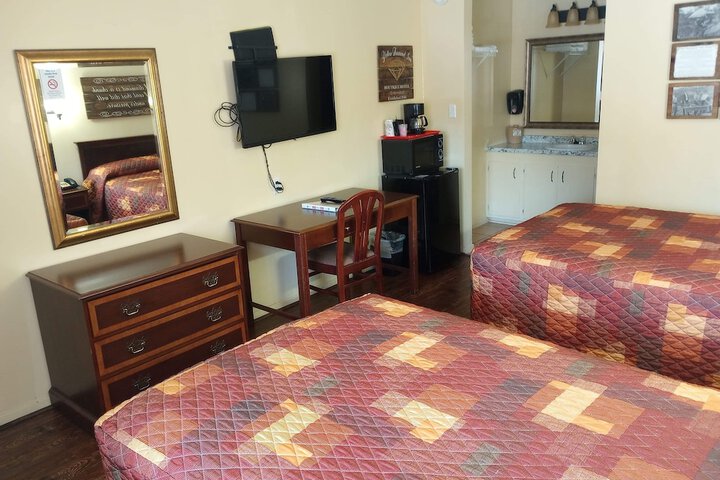 Standard Double Room (14 of 17)