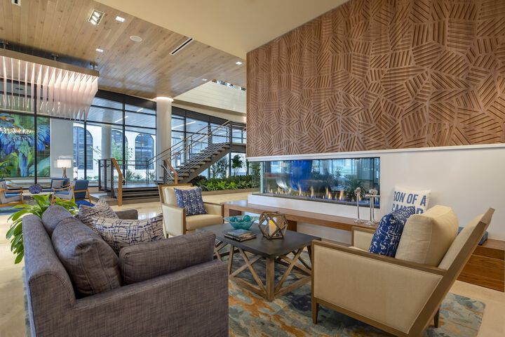 Hotel Interior 7 of 38