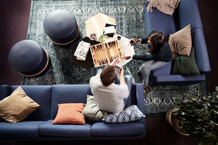 Guest Lobby