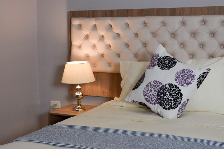 Room 4 of 30