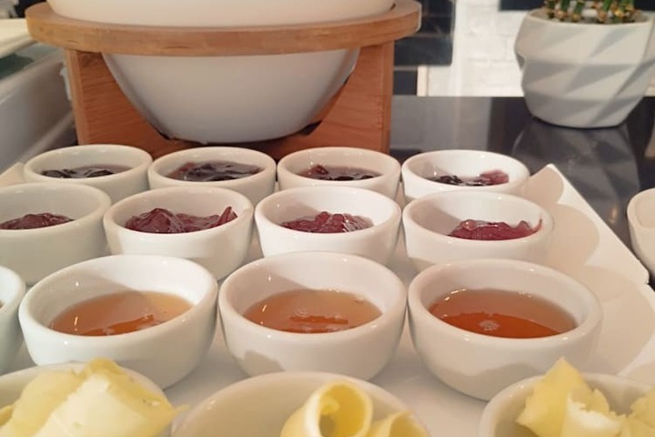 Breakfast/Coffee Service 58 of 86