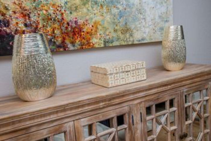 Hotel Interior 73 of 82