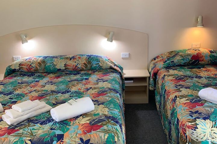 Room 5 of 26
