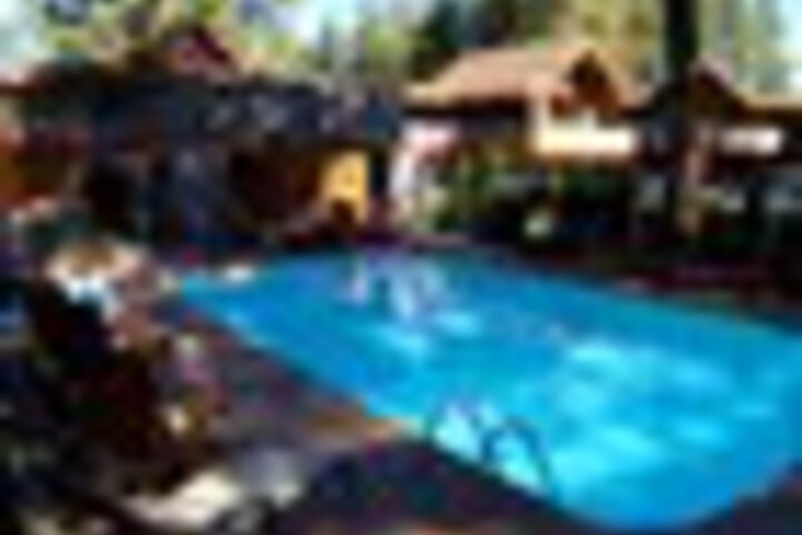 Hotel Exterior 818 of 828