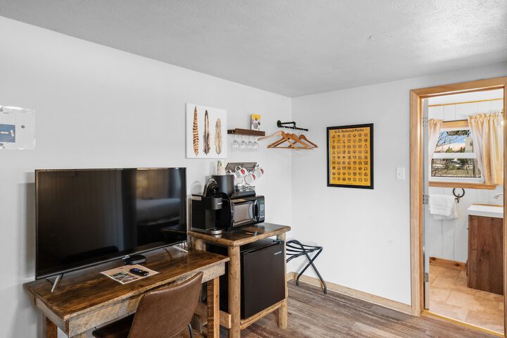 Room 56 of 143