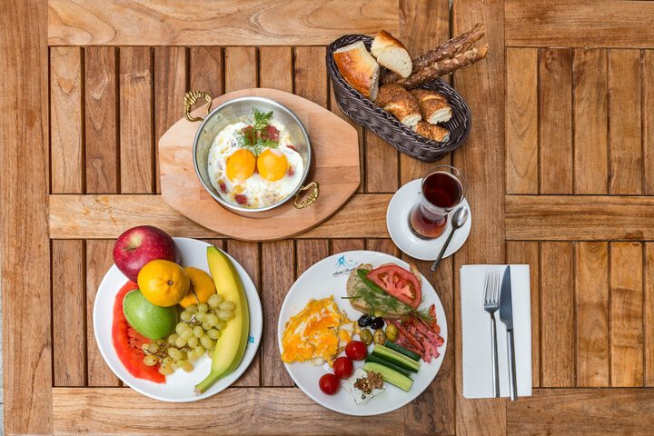 Breakfast/Coffee Service 39 of 48