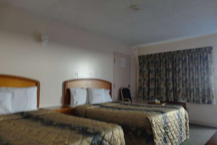 Room 16 of 59