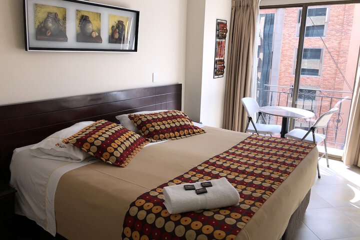 Room 6 of 40